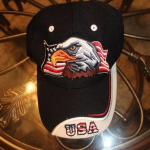NWOT PATRIOTIC BASEBALL CAP